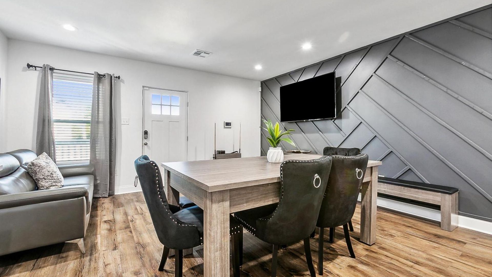 Luxury Nola 6 Bedroom Oasis *