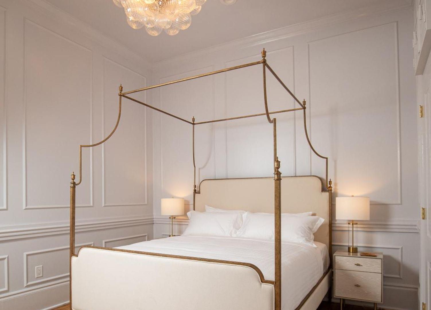 Blackbird Hotel 4*