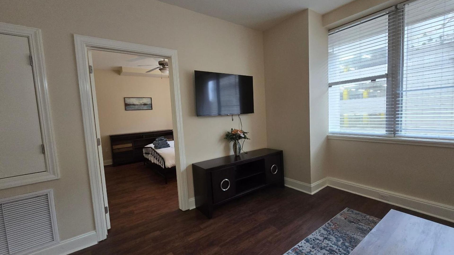 Apartment Beautiful Walk To French Quarter, Pool, Gym, View New Orleans