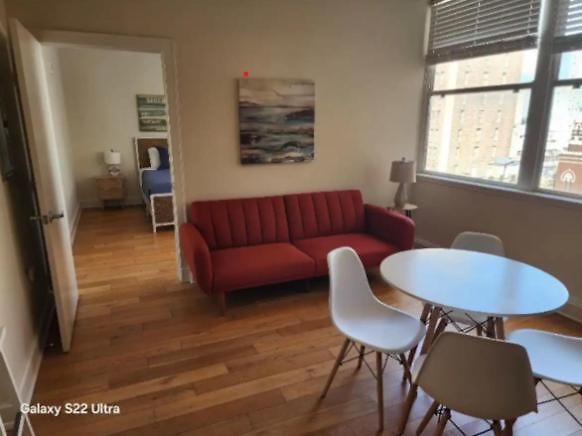 Beautiful Walk To French Quarter, Pool, Gym, View Apartment *