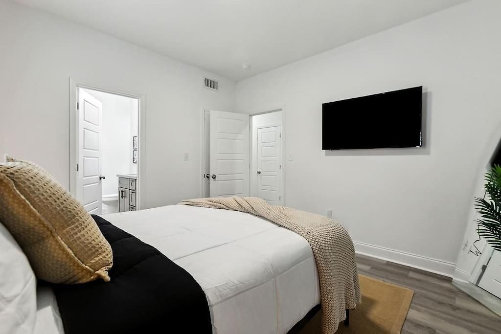 Apartment 15 Bedrooms In The Heart Of Nola