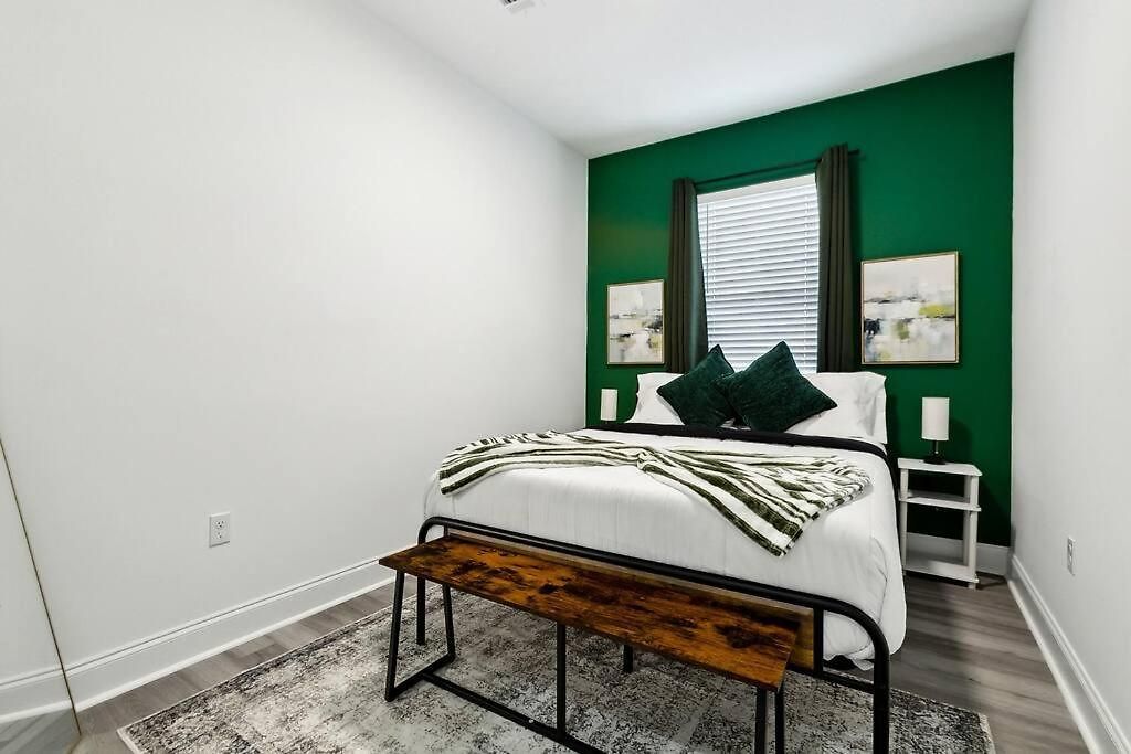 Elegant 5br Getaway In Nola Apartment *