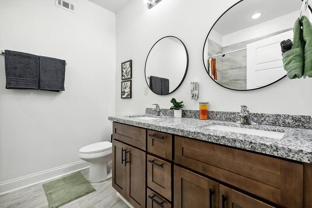 Elegant 5-bedroom Nola Getaway Apartment