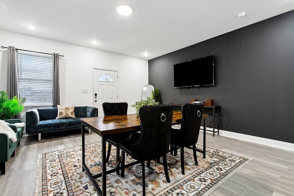 Elegant 5-bedroom Nola Getaway * New Orleans