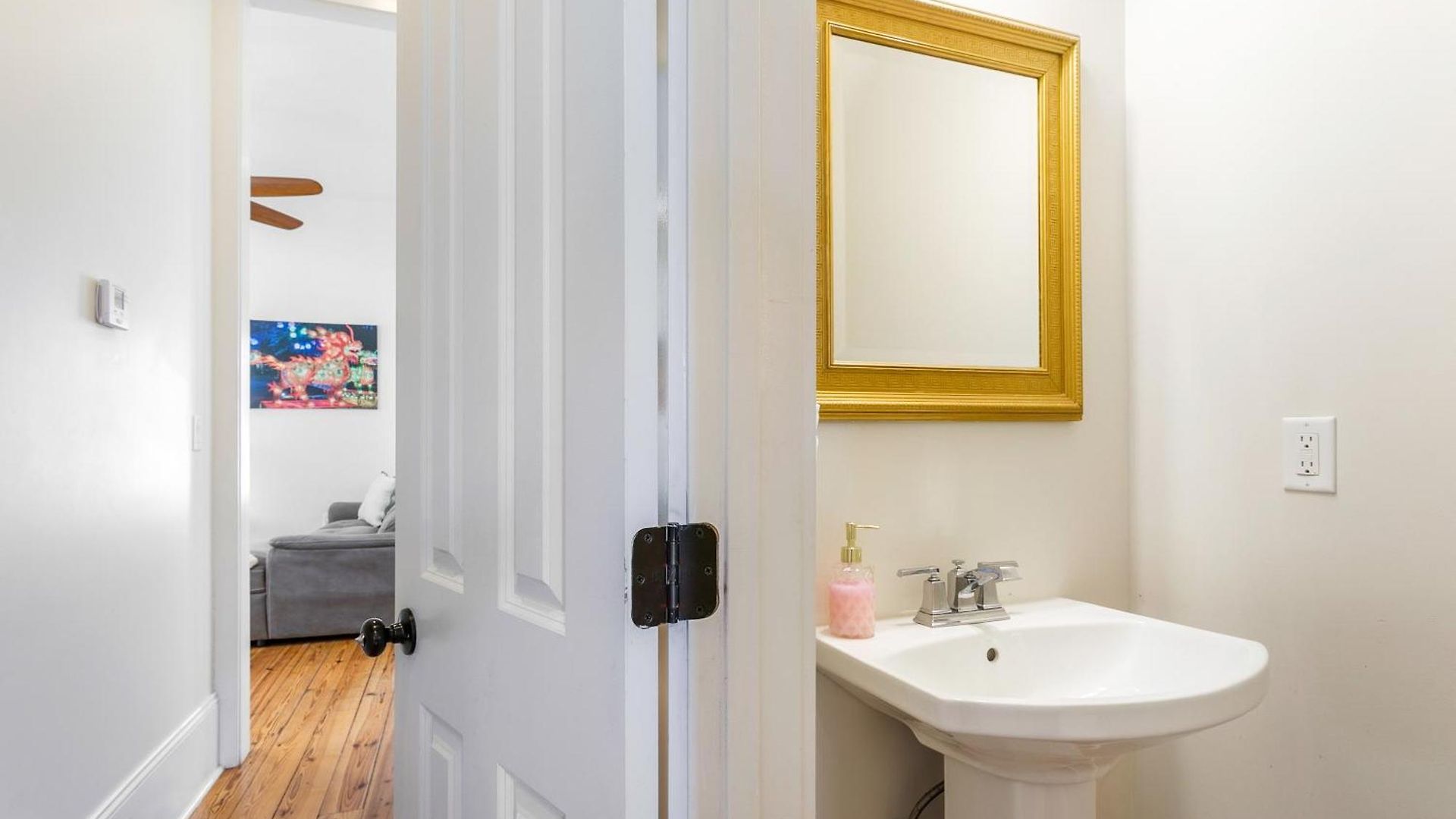 Private 3br On Carondelet By Hosteeva New Orleans