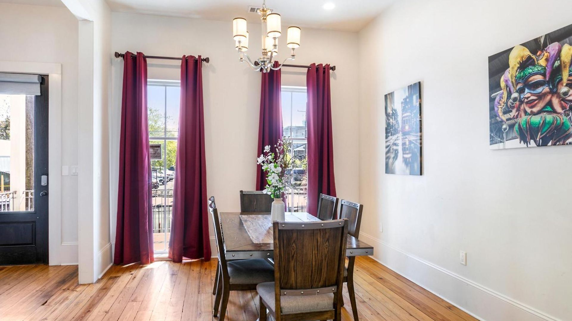 Private 3br On Carondelet By Hosteeva Apartment *