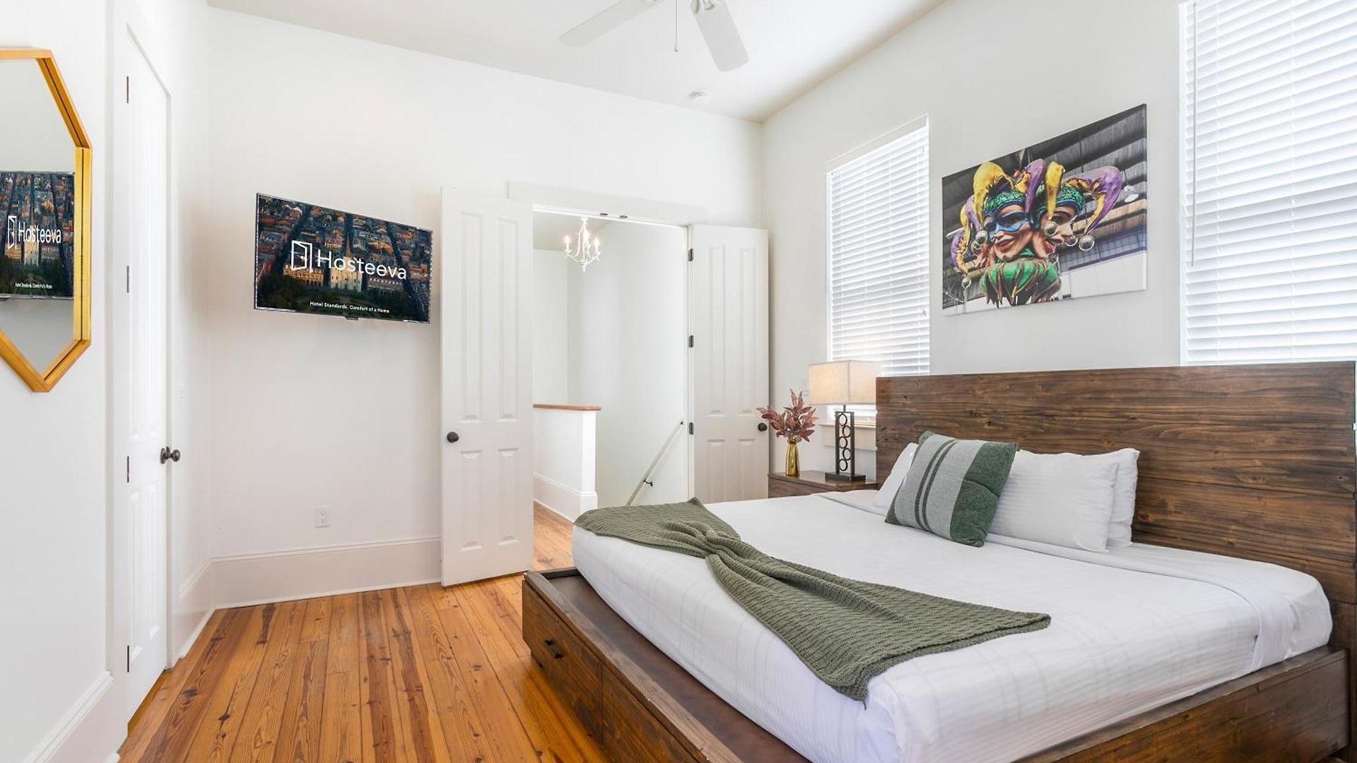 Amazing 3br Off St Charles With Pool Apartment