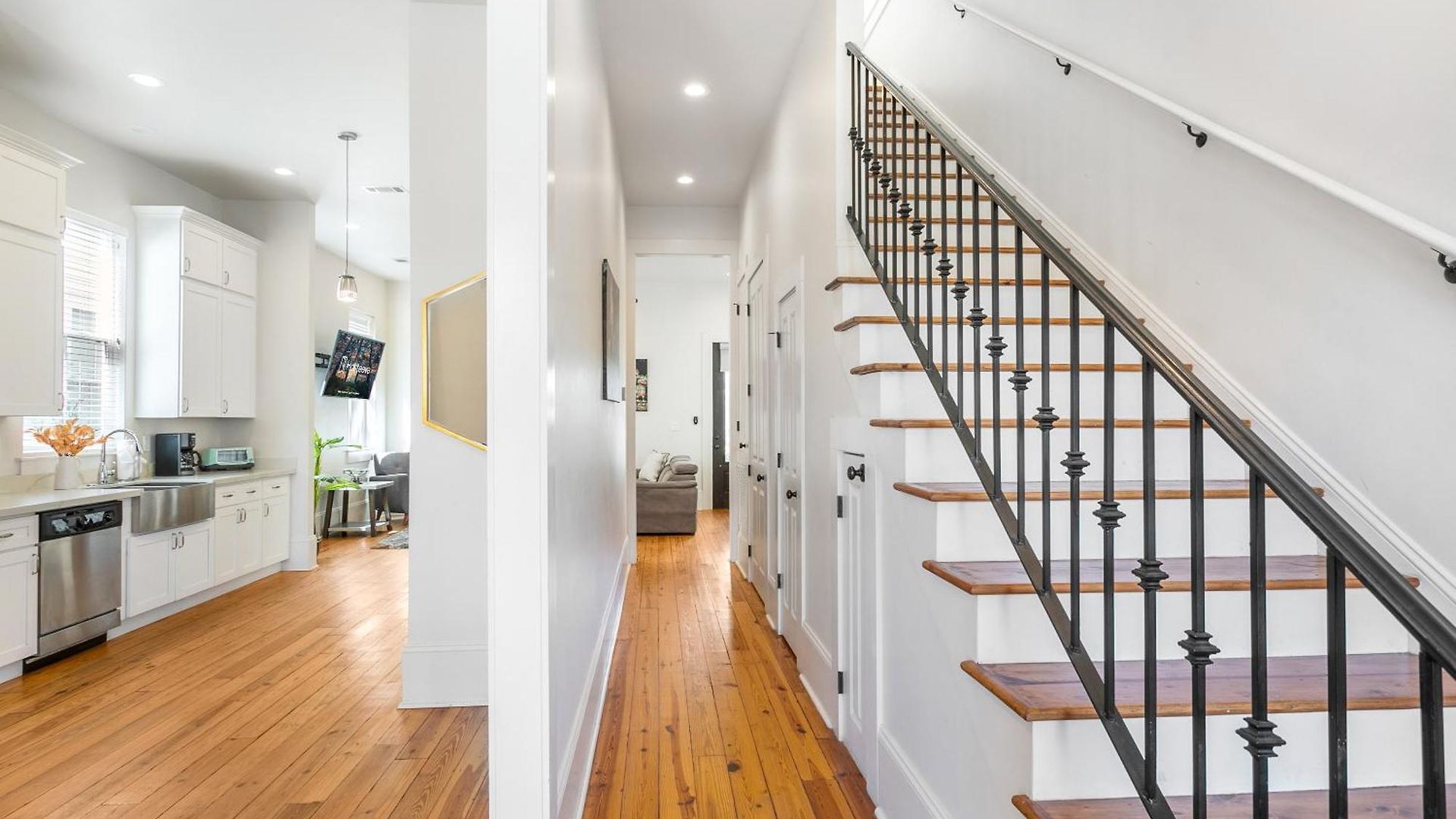 Private 3br On Carondelet By Hosteeva Apartment New Orleans