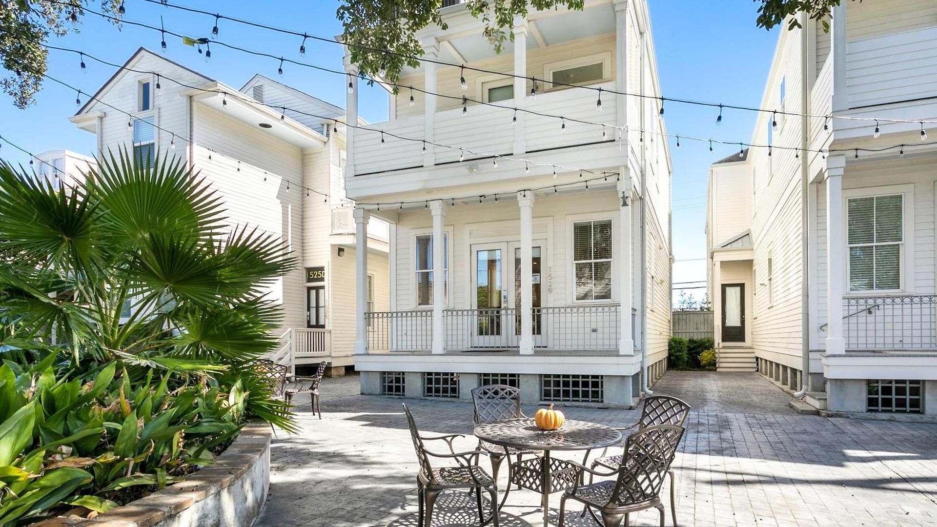 Apartment Amazing 3br Off St Charles With Pool New Orleans