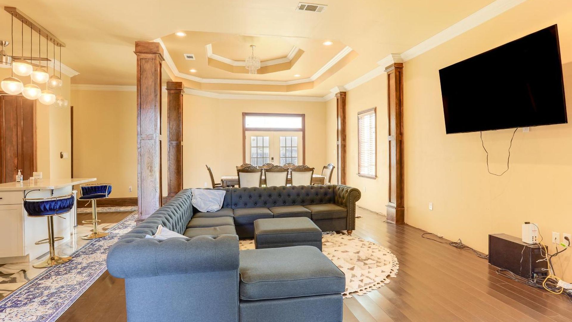 Holiday home Easy Dtwn Nola Commute! Elegant W/ Yard *