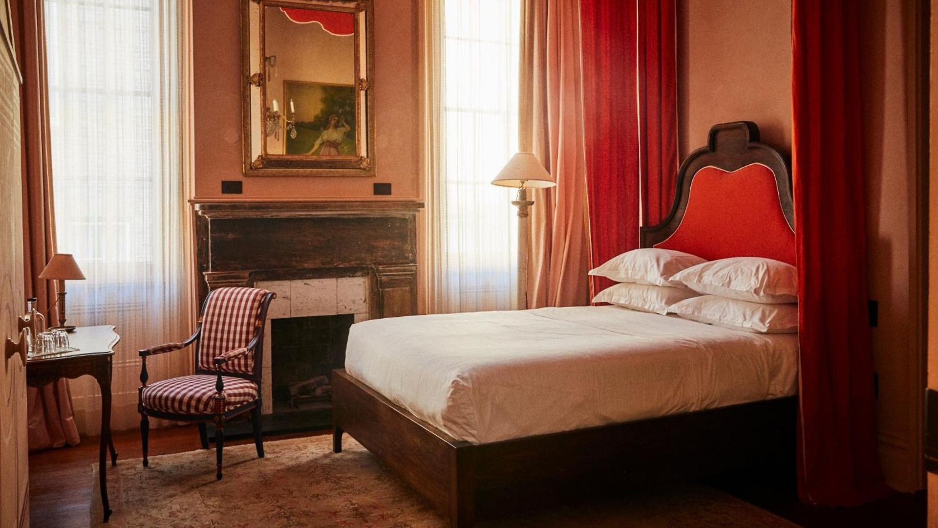 Peter And Paul, An Ash Hotel