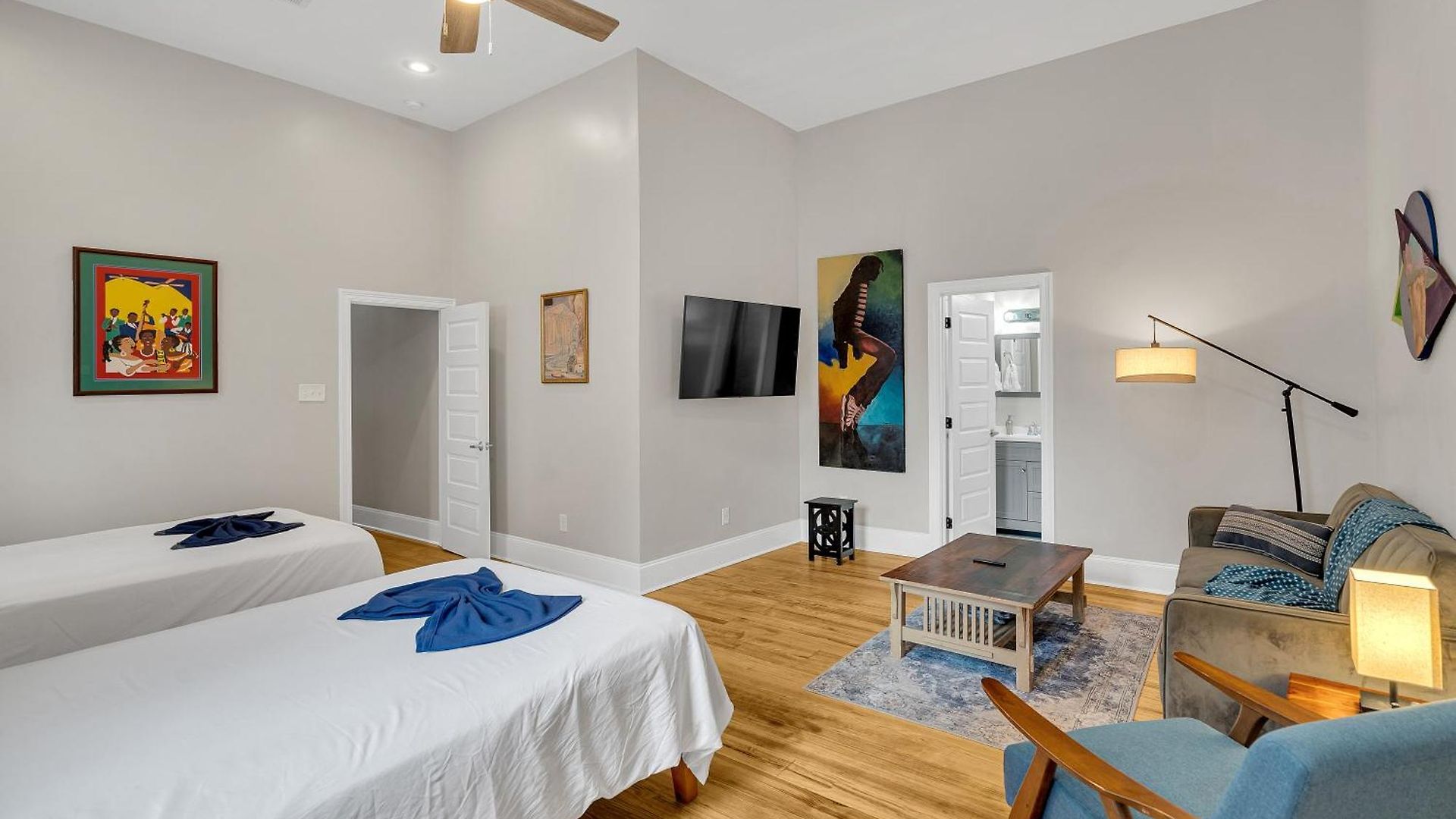 Mid-city Shotgun W Deck Near Park Holiday home *