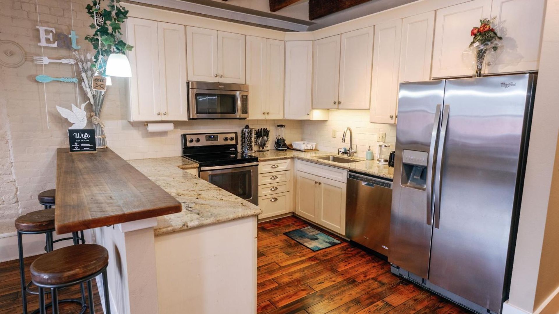 Apartment Decatur Sugar Mill Blues *