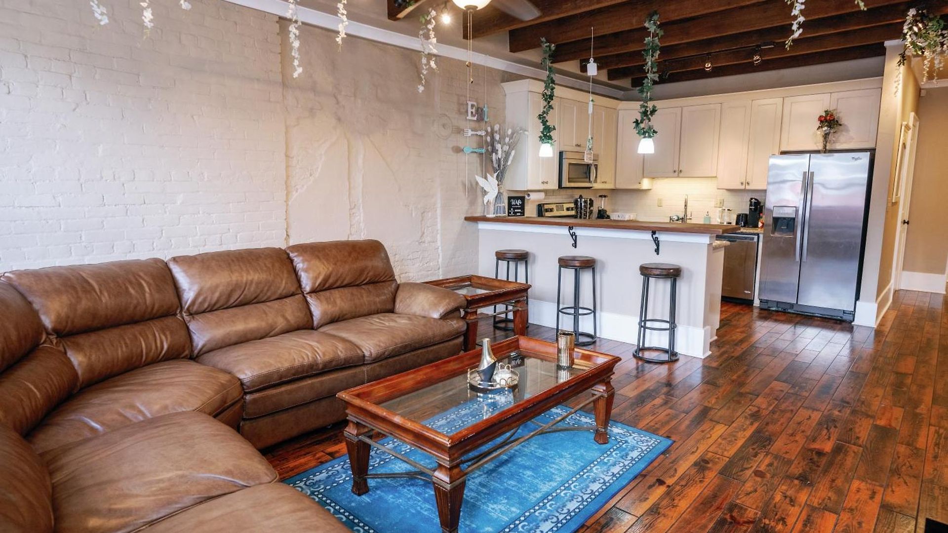 Decatur Sugar Mill Blues Apartment *