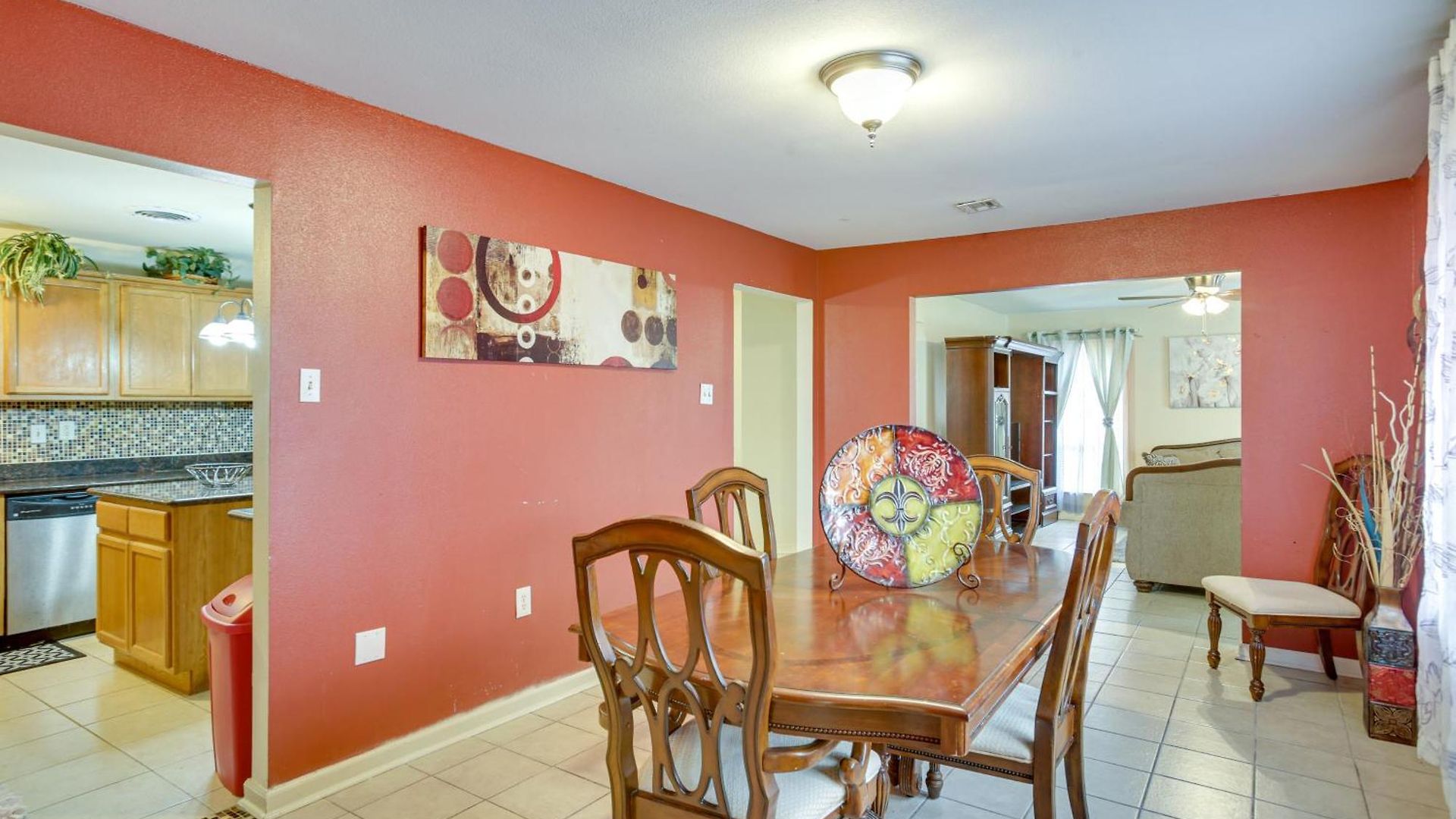 Easy Access To Us-90 & Near Dtwn: * New Orleans