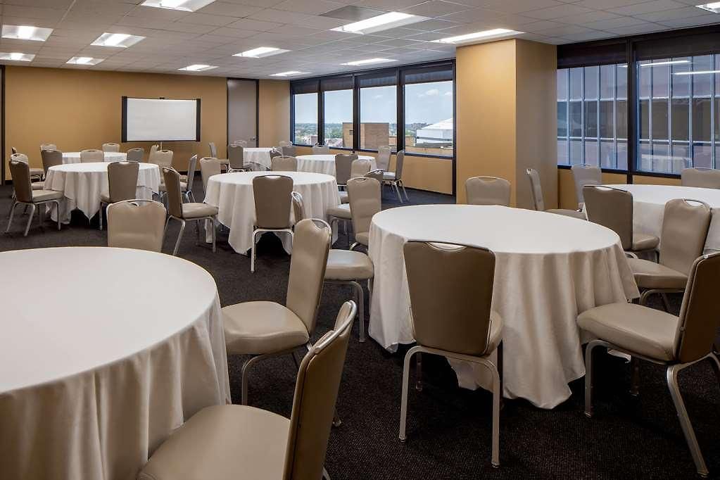 Hotel Hyatt House Downtown 3*