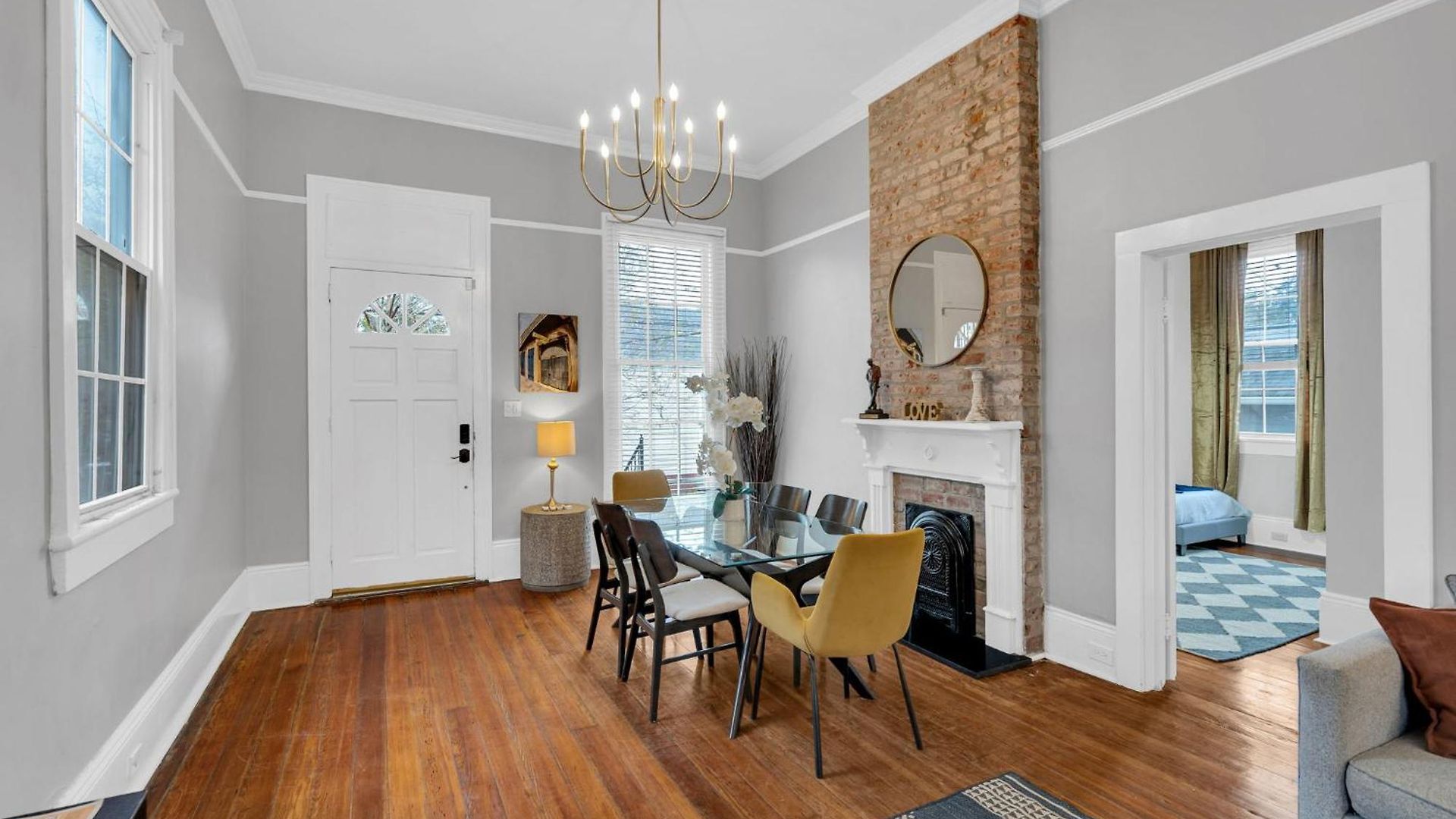 Apartment Bright Uptown W Gated Parking