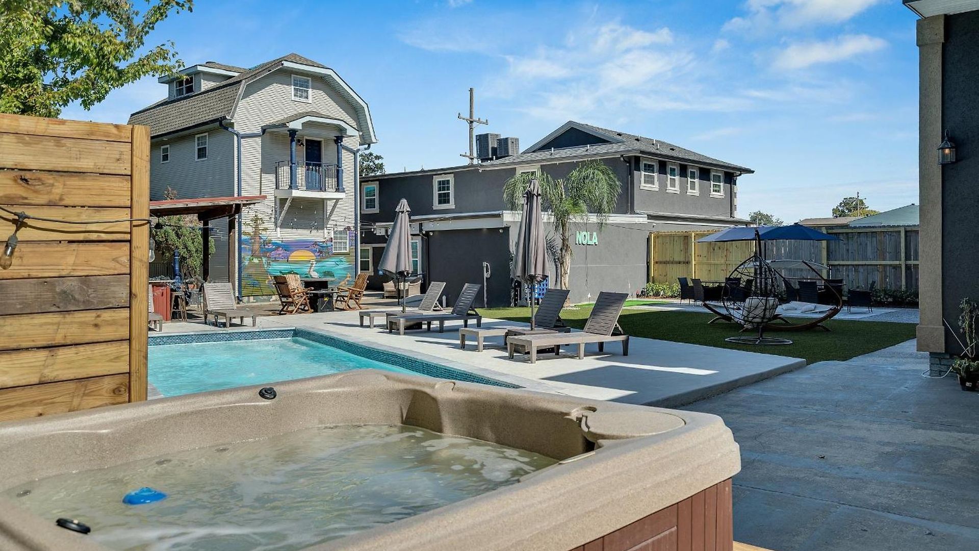 Mid-city Muse W Pool -spacious 5br Minutes To Fq * New Orleans