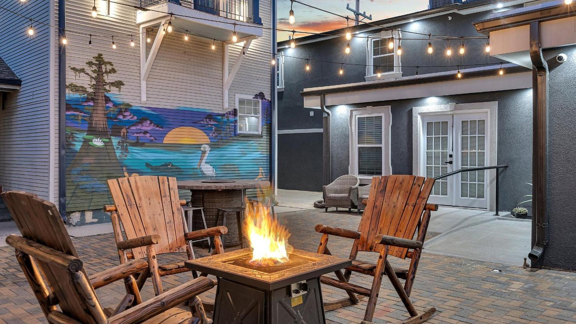 Mid-city Muse W Pool -spacious 5br Minutes To Fq Hotel New Orleans