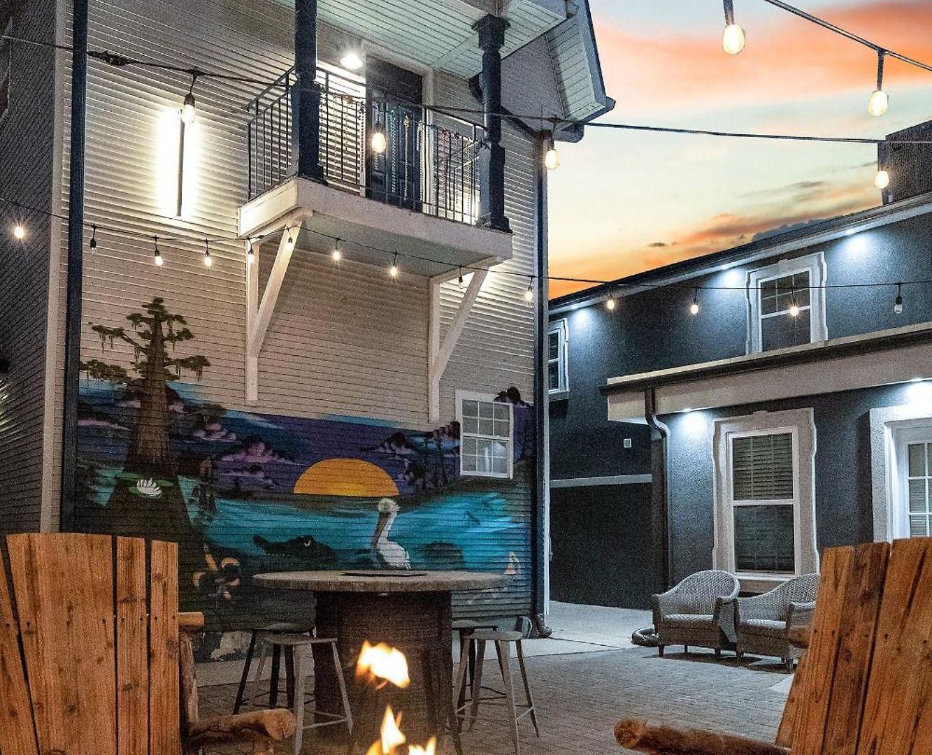 Mid-city Muse W Pool -spacious 5br Minutes To Fq * New Orleans