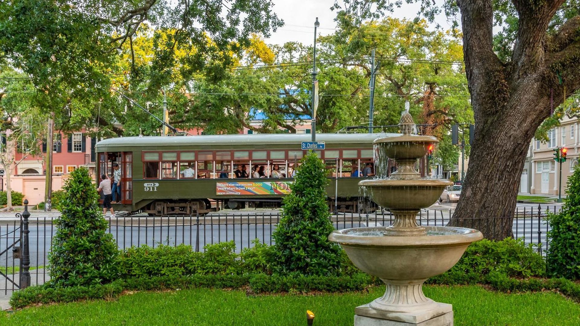 Grand Victorian Bed & Breakfast New Orleans
