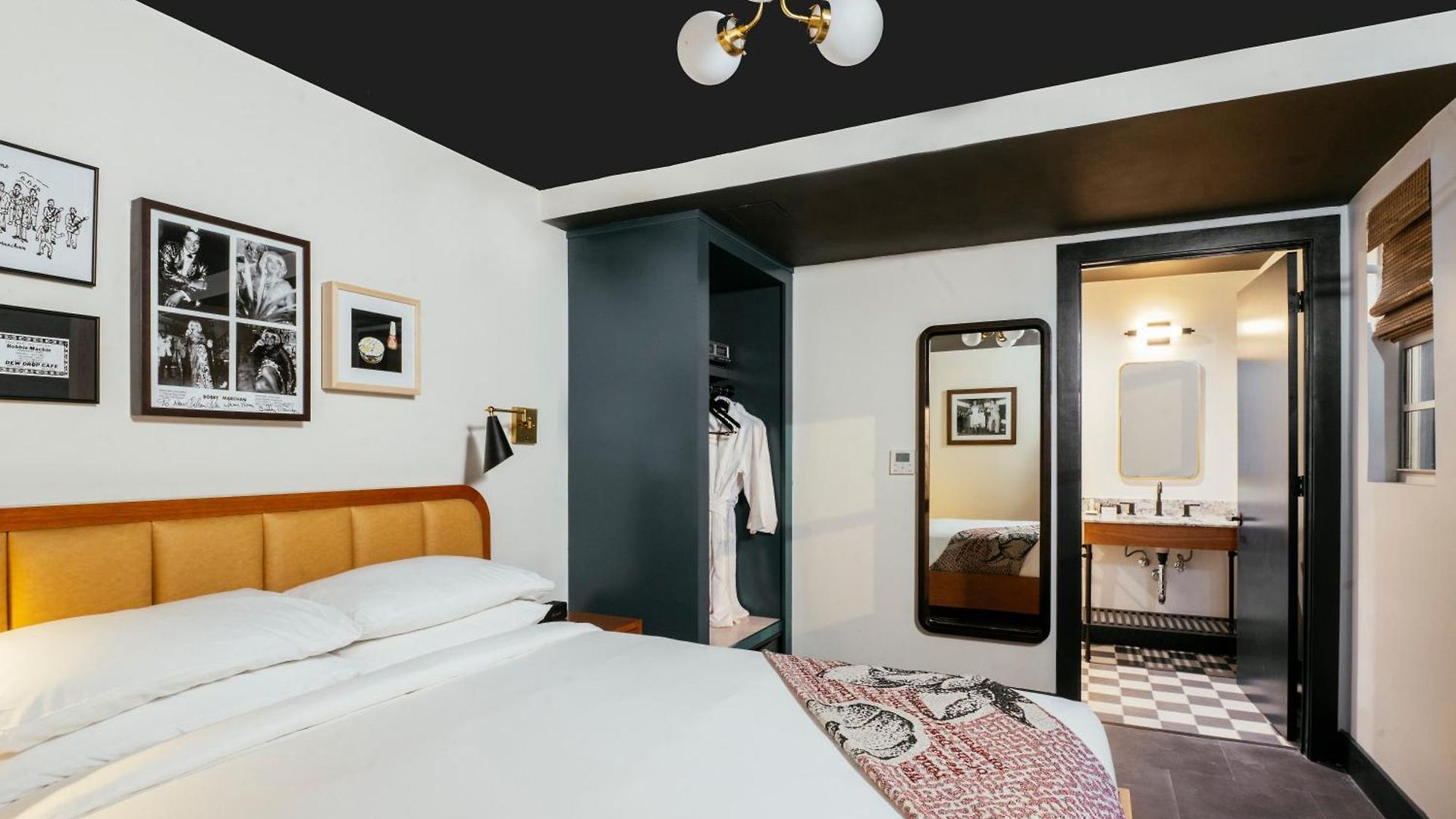 Hotel Dew Drop & Lounge New Orleans