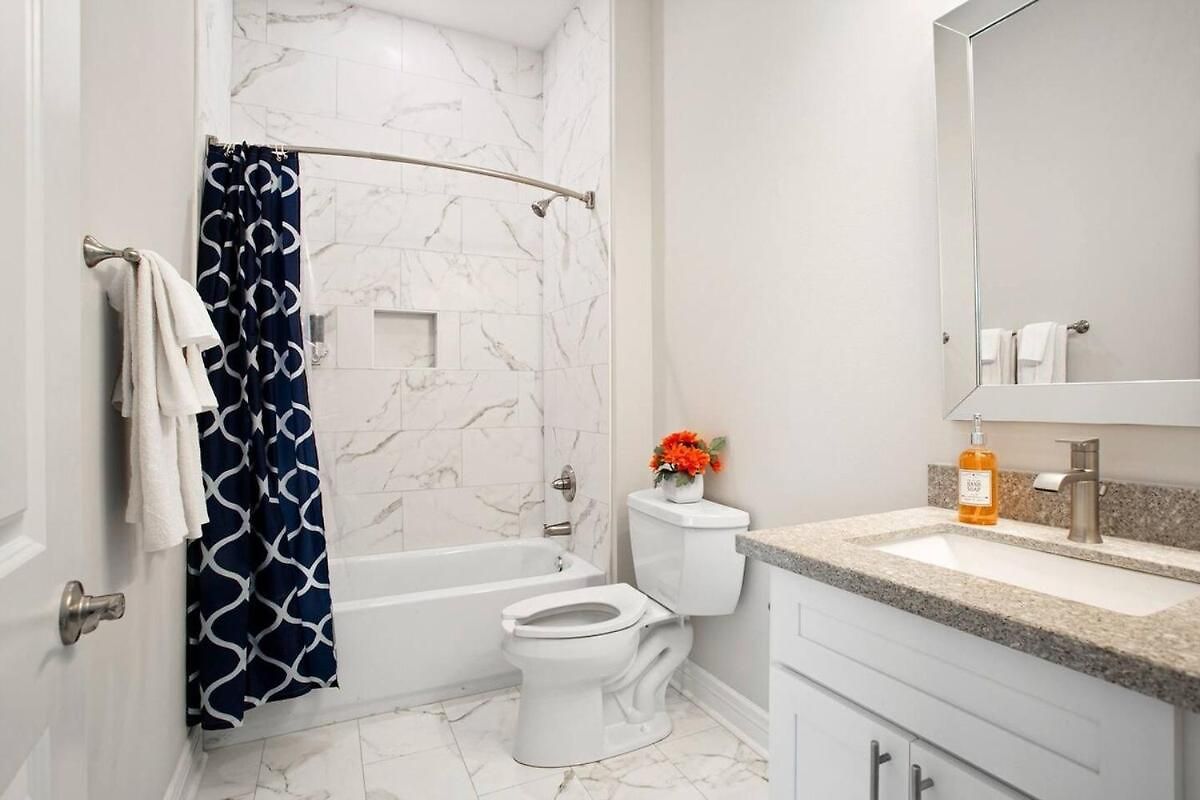 Stylish Uniquely Designed Near French Quarter *