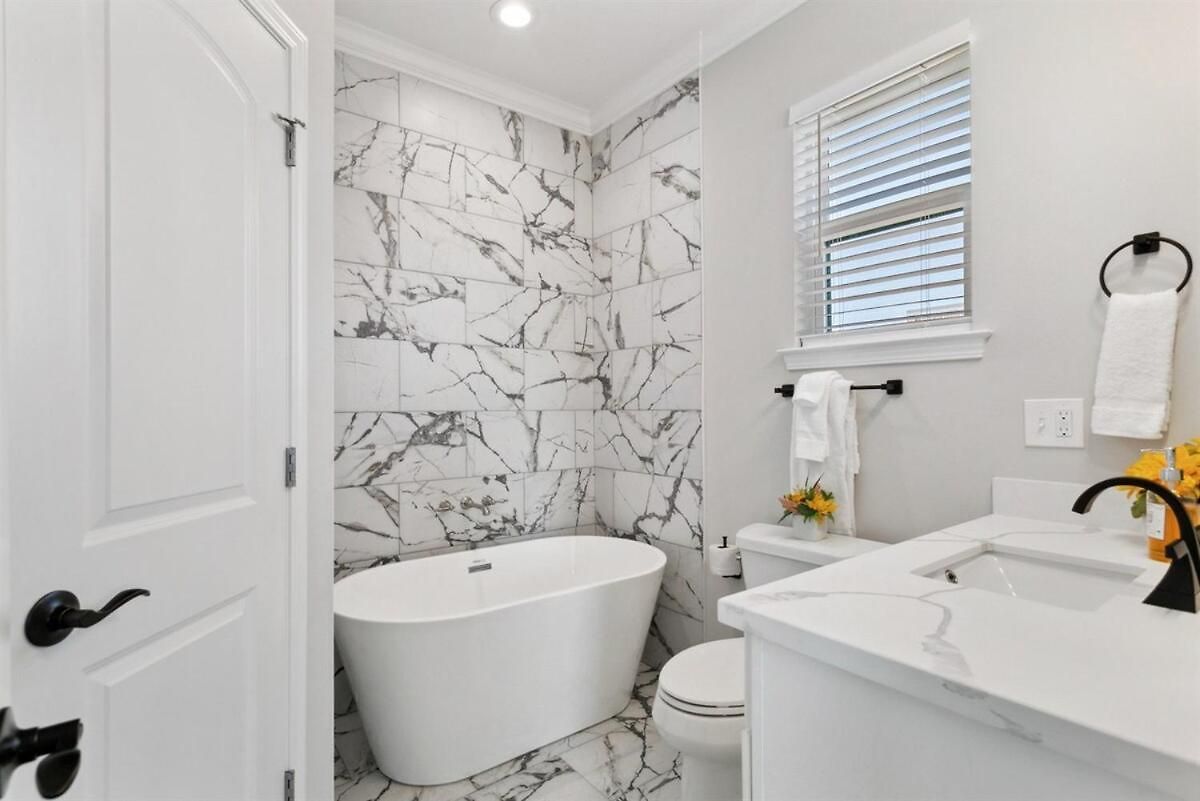 Holiday home Gorgeous Brand New 5br With Parking!