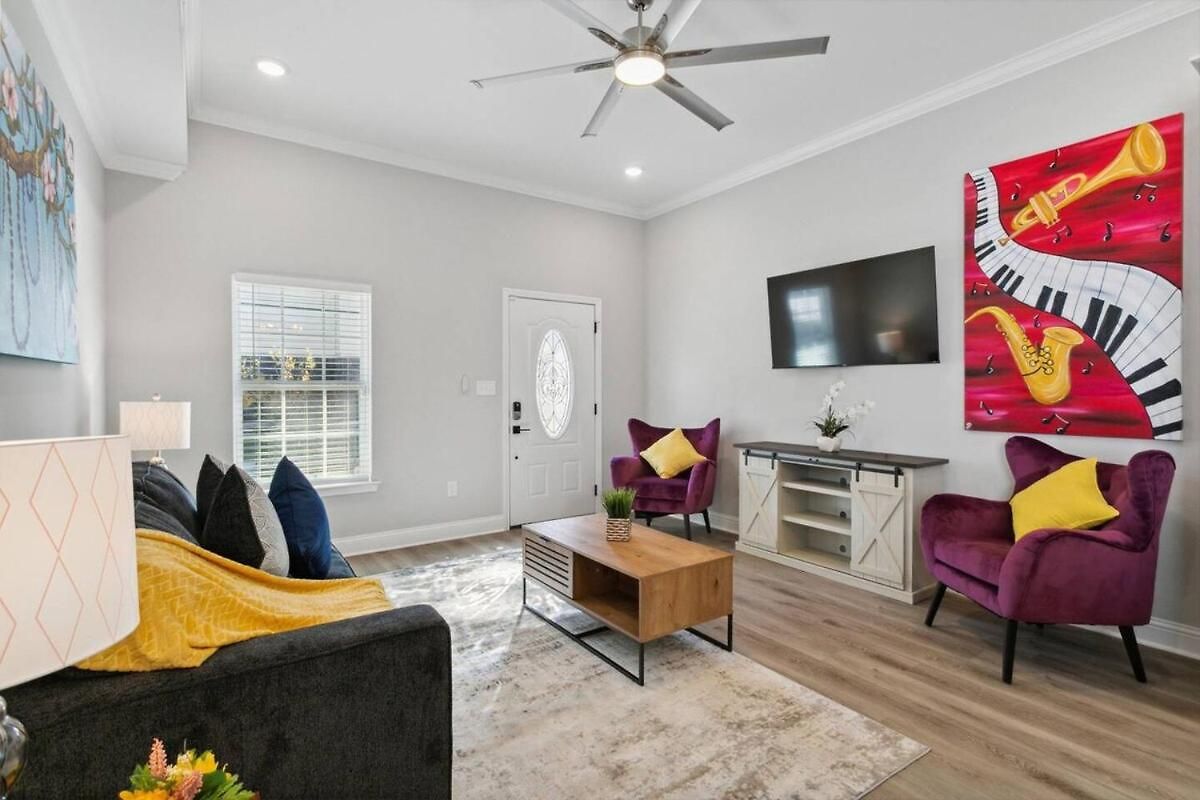 Beautiful New 5br With Outdoor Seating Holiday home New Orleans