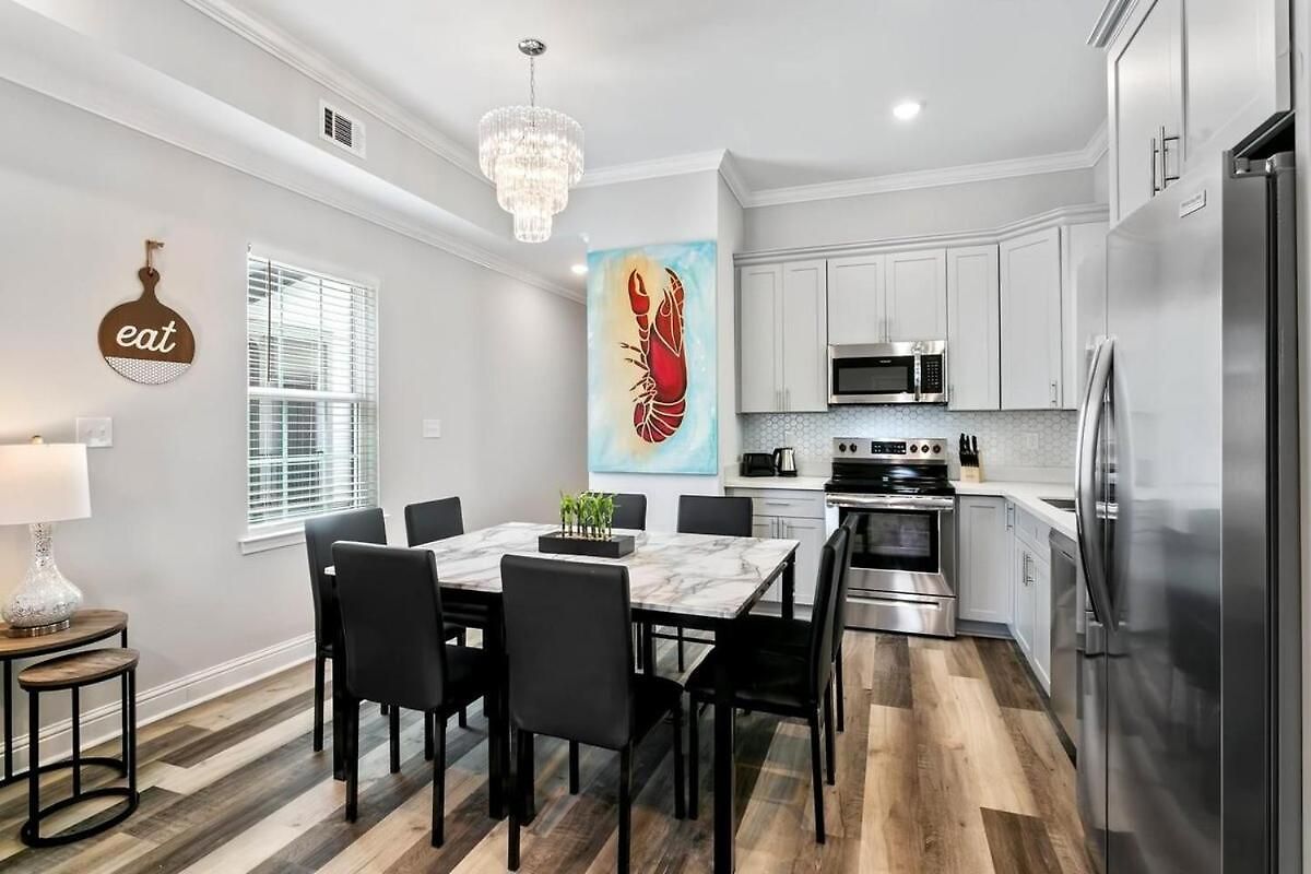 Holiday home Private, Brand New, 5 Bed 5 Bath New Orleans