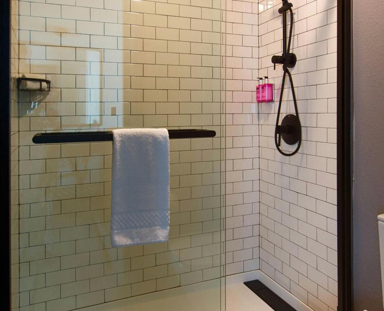 Moxy Downtown/french Quarter Area Hotel 3*