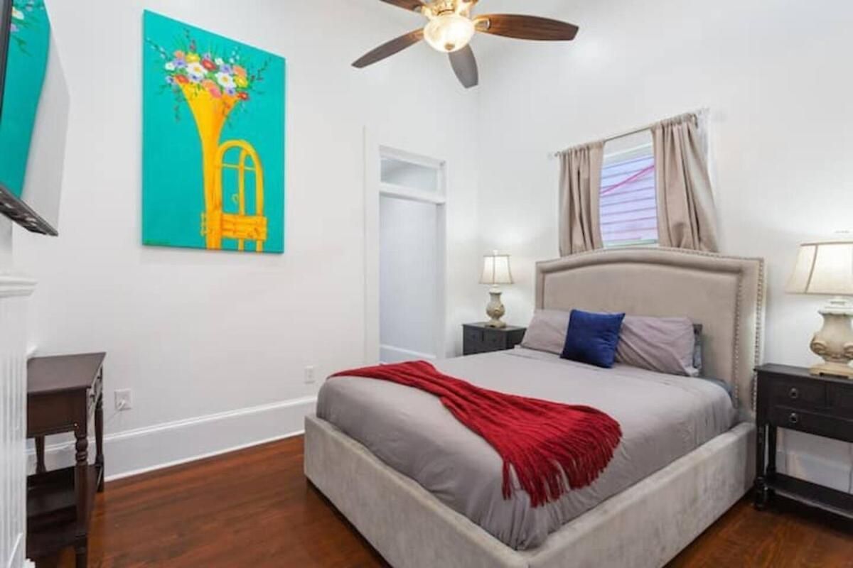 Classic And Charming 3br In Treme Holiday home New Orleans