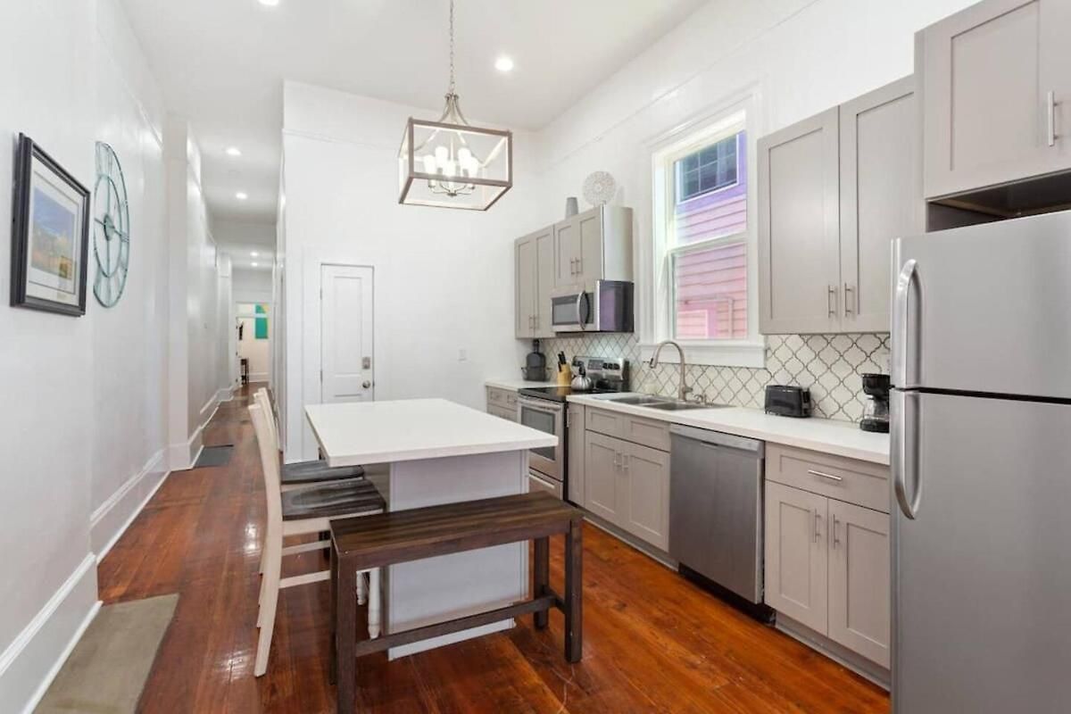 Classic And Charming 3br In Treme Holiday home *