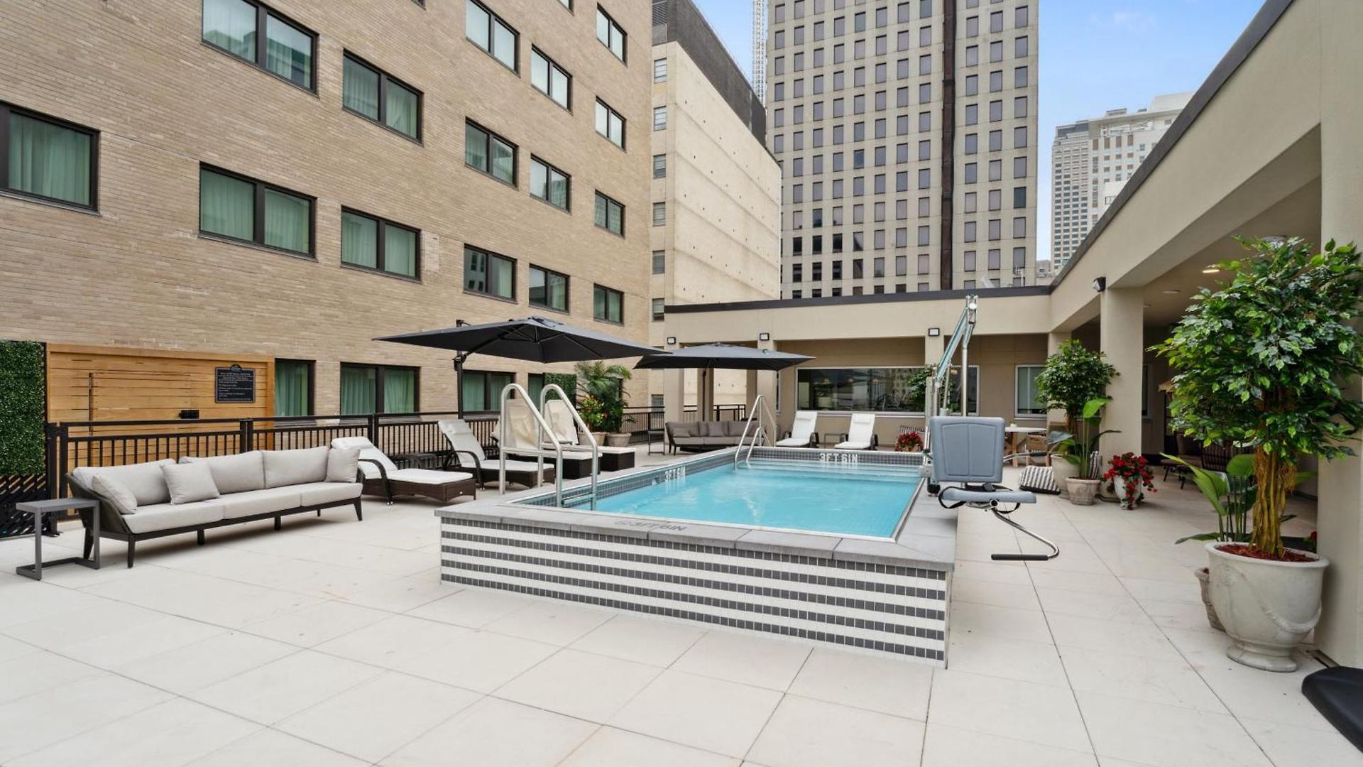 Hotel The Eleanor