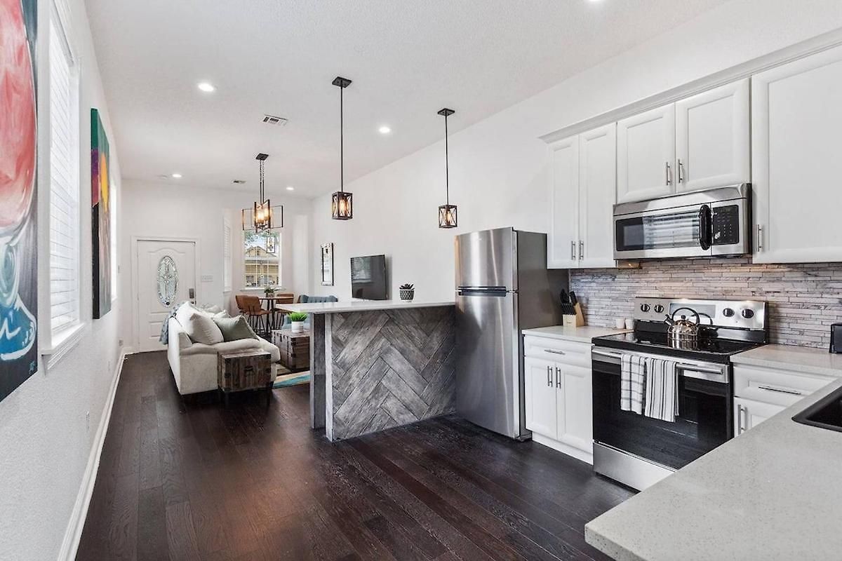 Perfect Getaway In Nola Holiday home