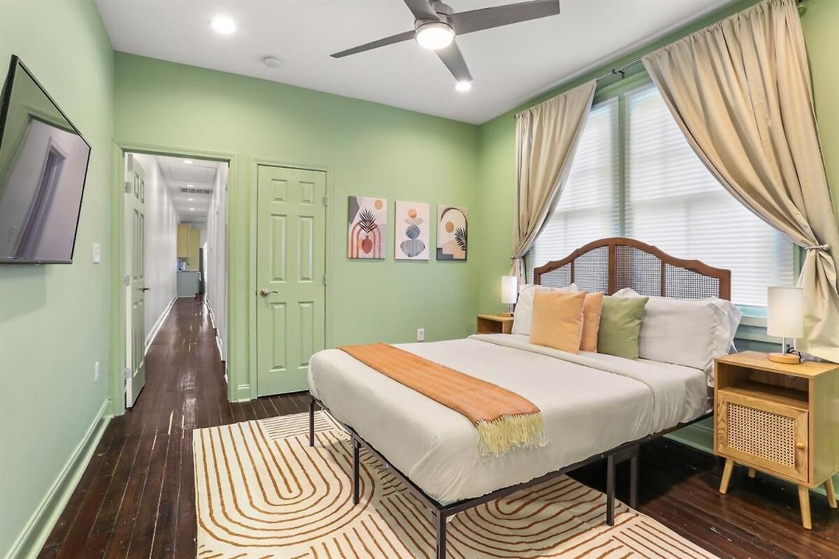 Holiday home Sun Petals Chic 3bed 3 Mins To Superdome & Cbd