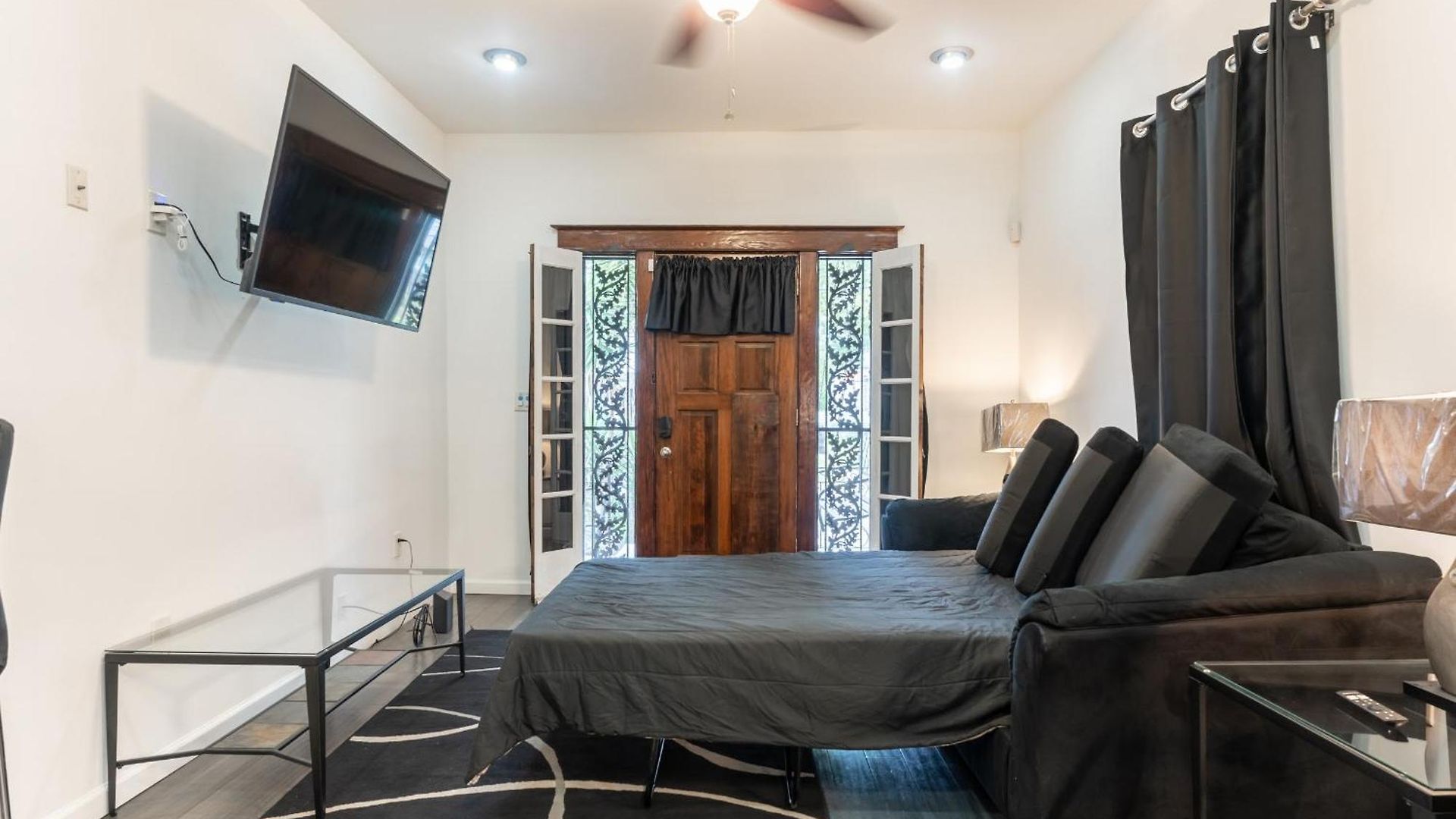 Beautiful With Jazucci Tub Holiday home *