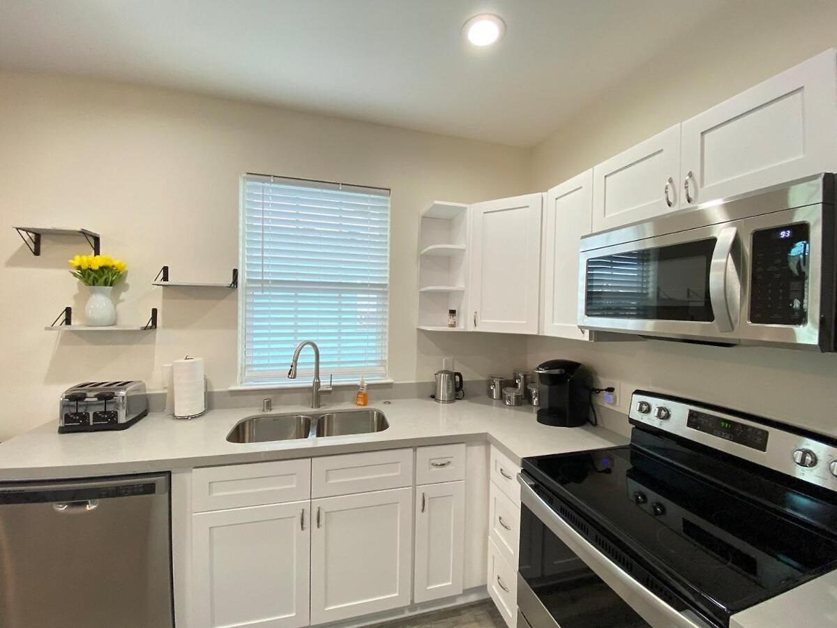 Apartment 3-bedroom Close To The French Quarter *