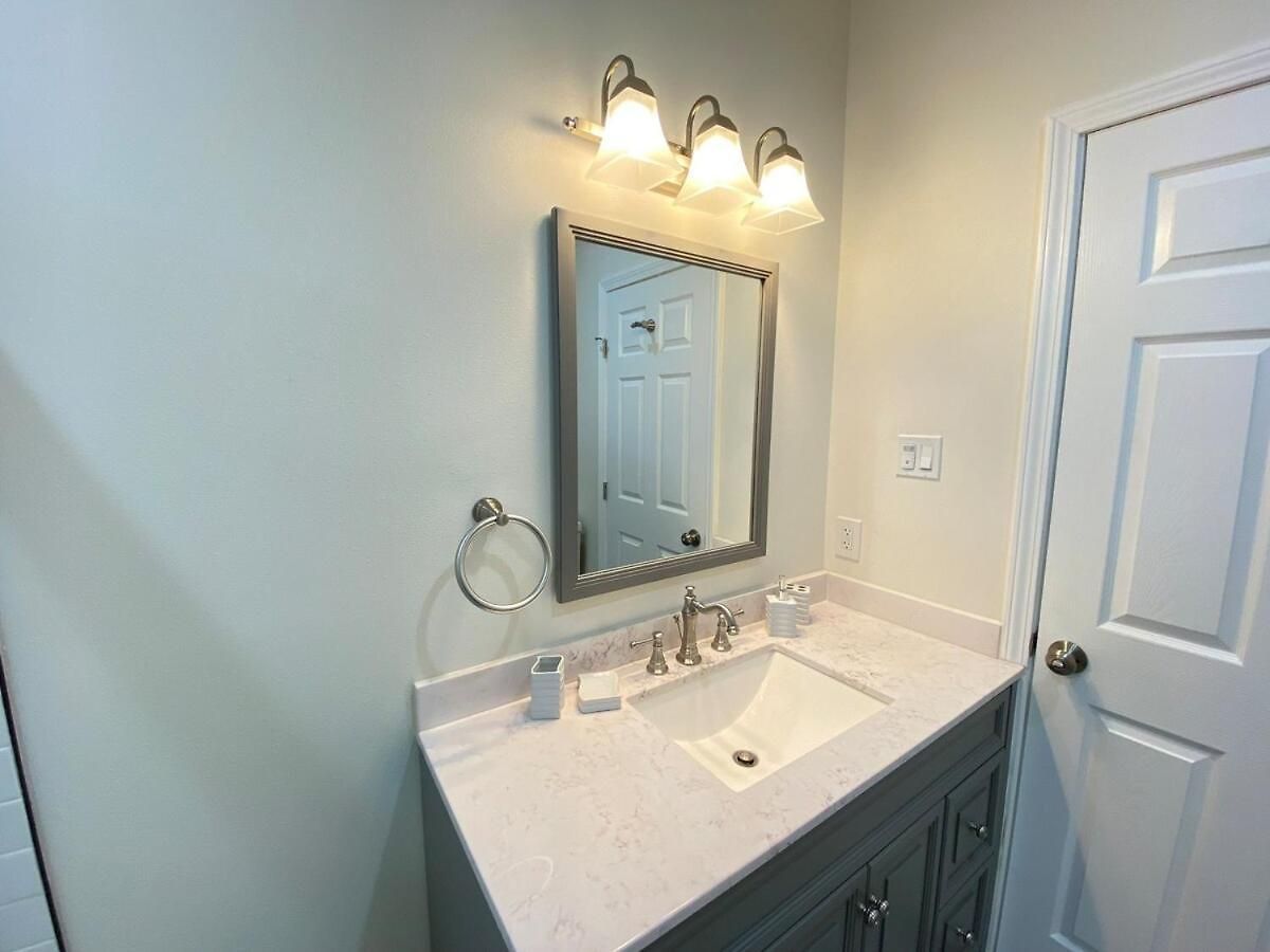 Apartment 3-bedroom Close To The French Quarter *