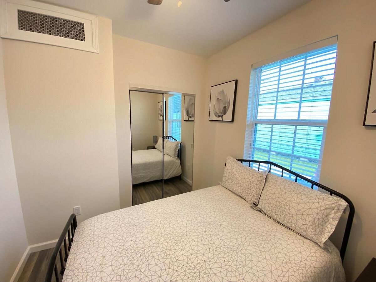 Apartment 3-bedroom Close To The French Quarter *