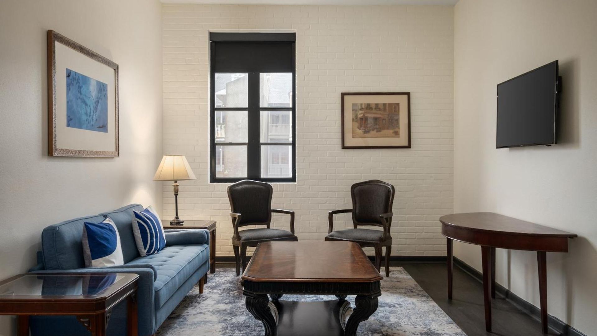 Inn Le Richelieu In The French Quarter New Orleans