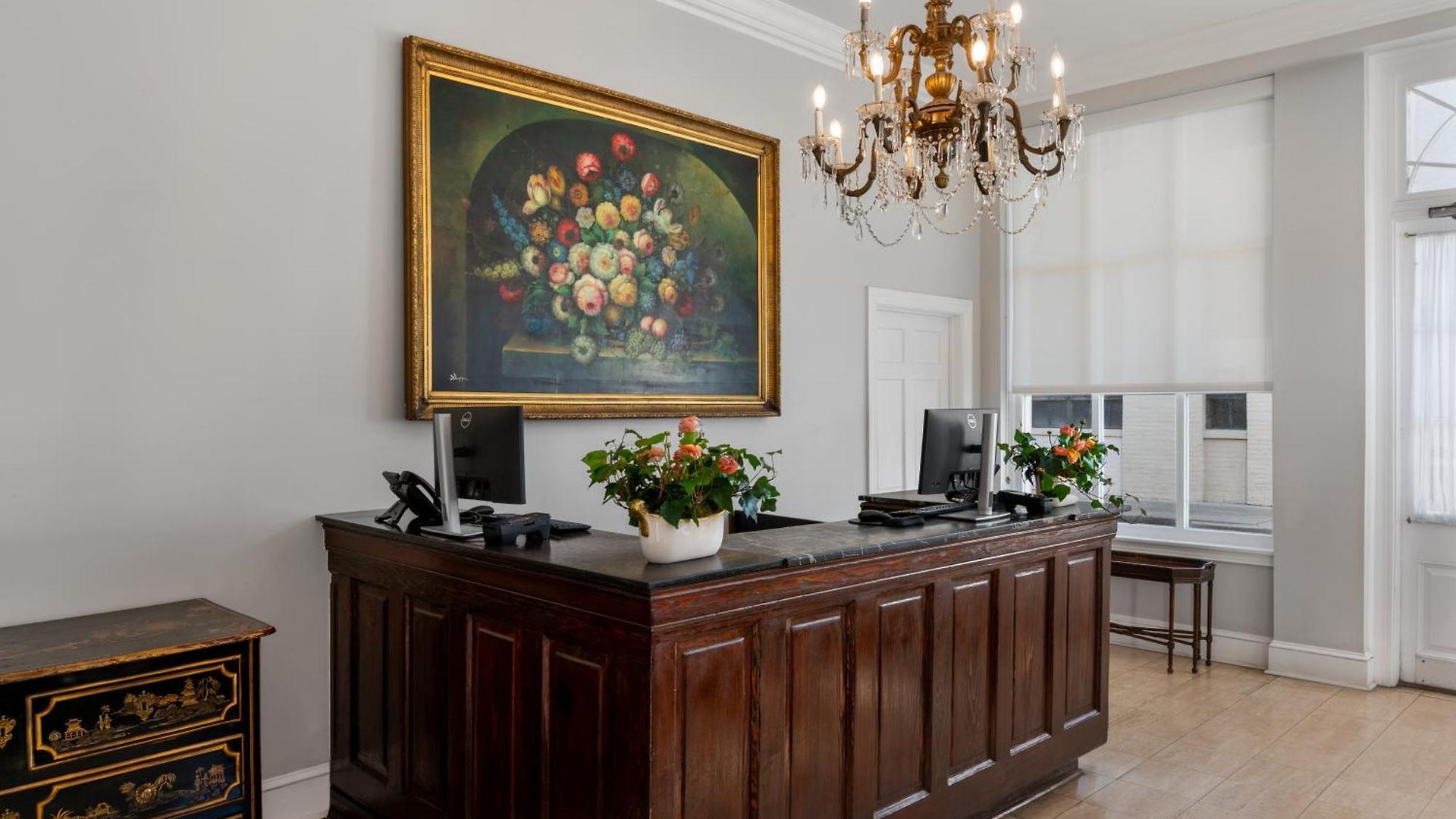 Hotel Chateau New Orleans
