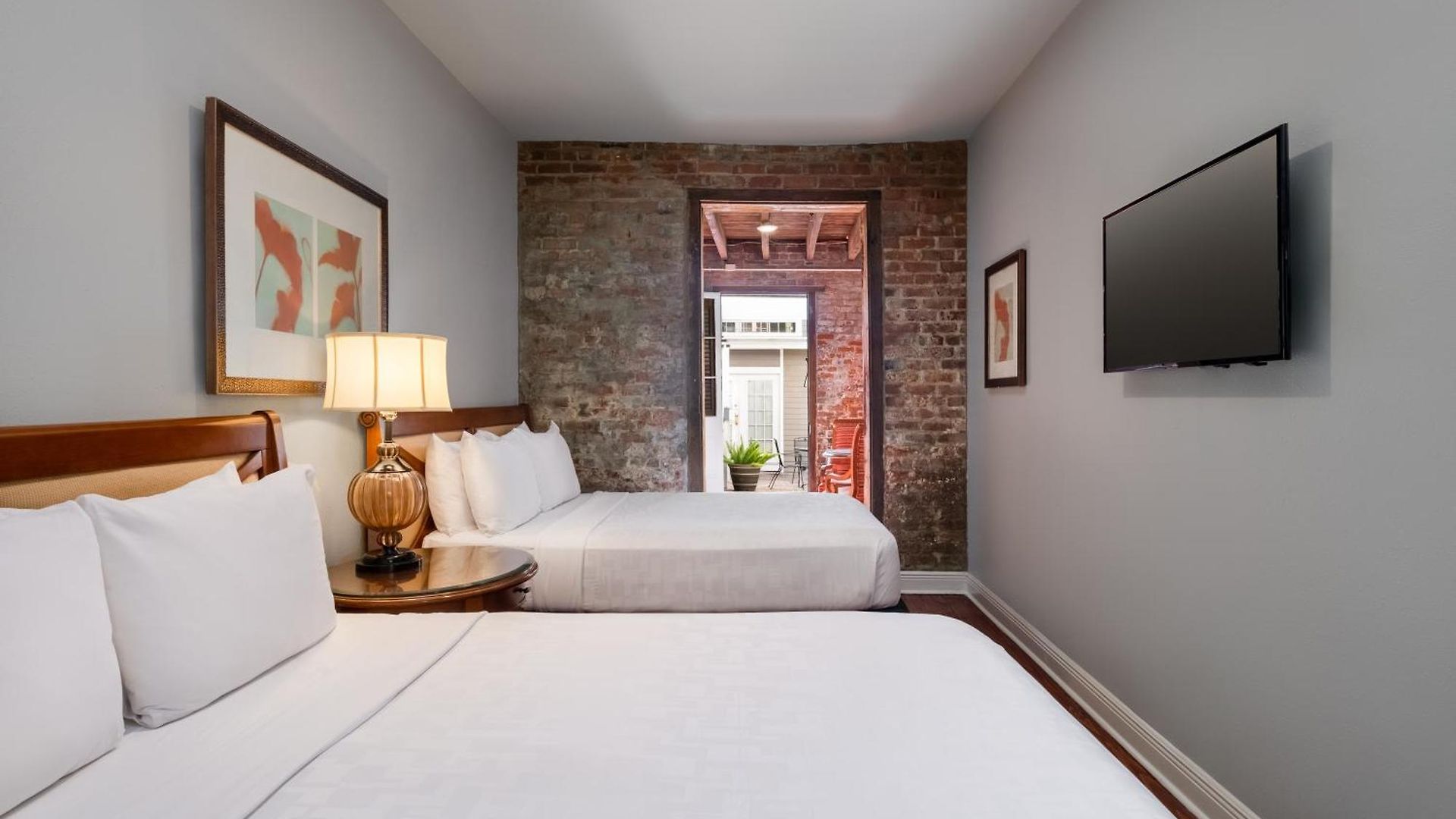 Hotel Courtyard By The French Quarter 3*