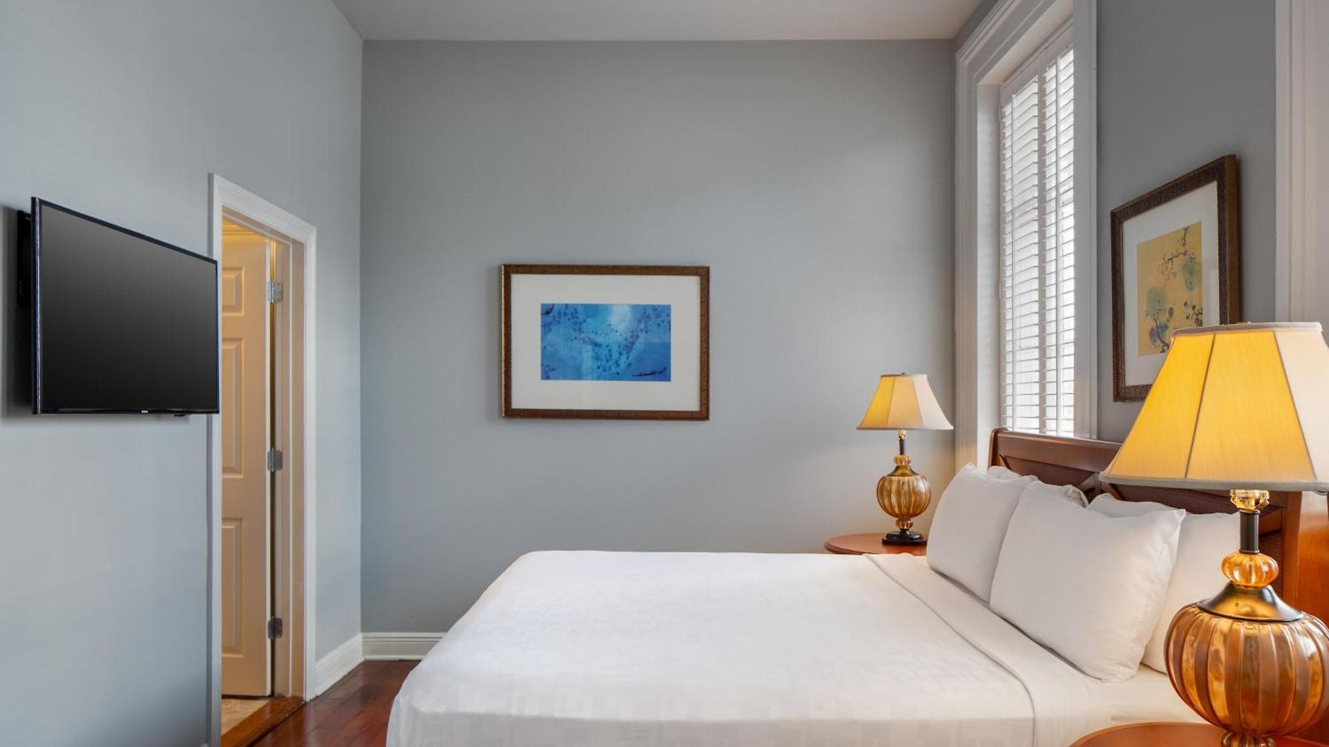 Courtyard By The French Quarter 3*