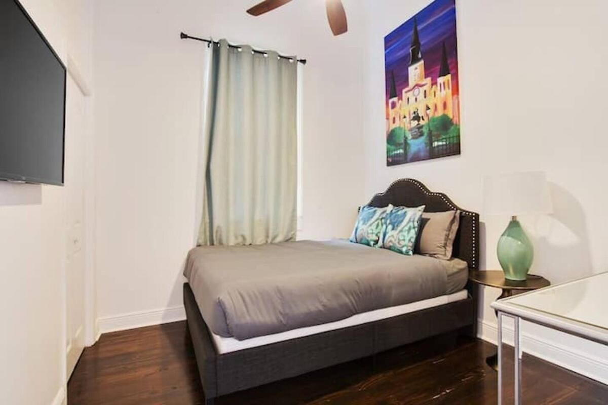 Nola Charm 3br Blocks To The French Quarter Holiday home *