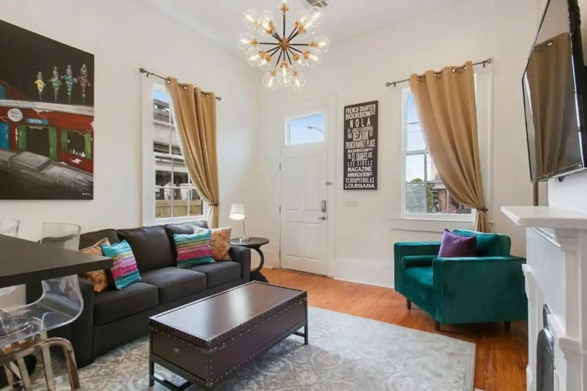 Cozy Escape With Private Outdoor Space Holiday home New Orleans