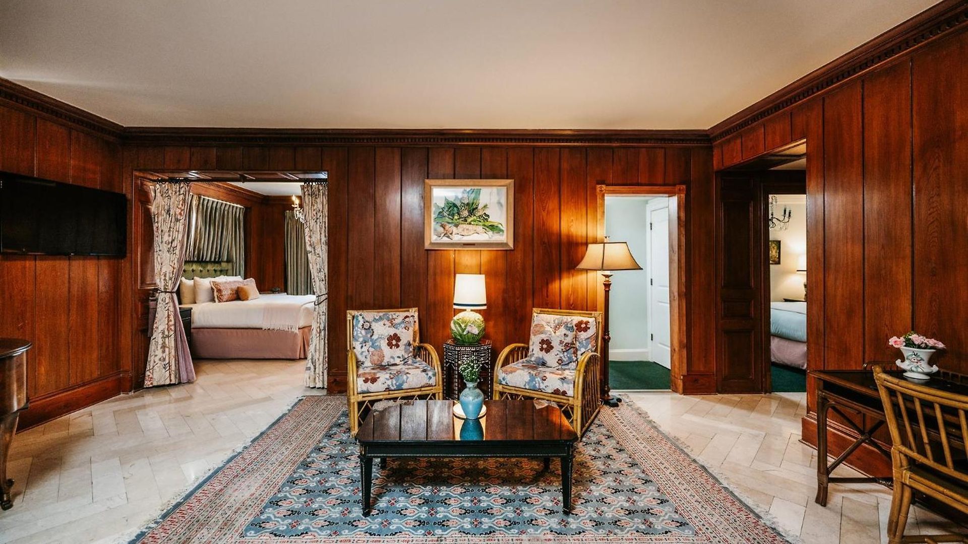 The Pontchartrain Hotel