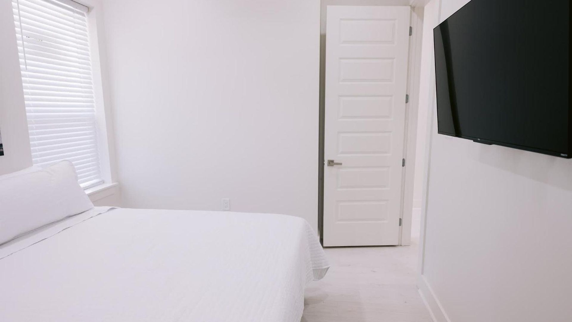 Magic Canal Apartment
