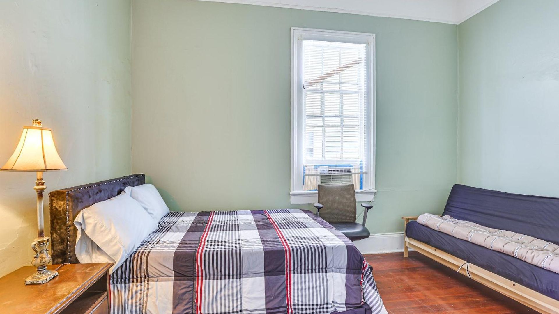 Apartment & Play: Near Downtown New Orleans