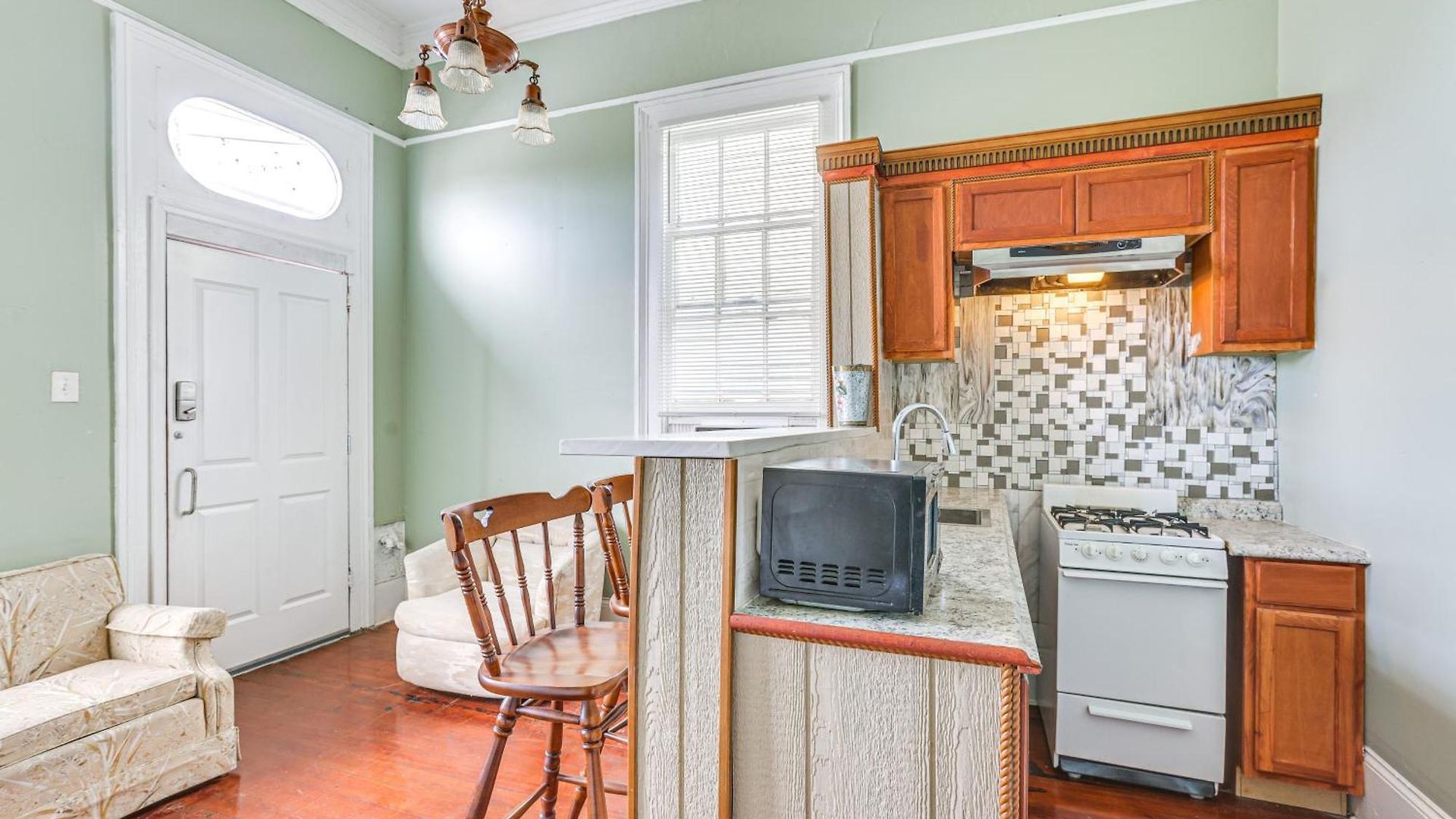 Apartment & Play: Near Downtown